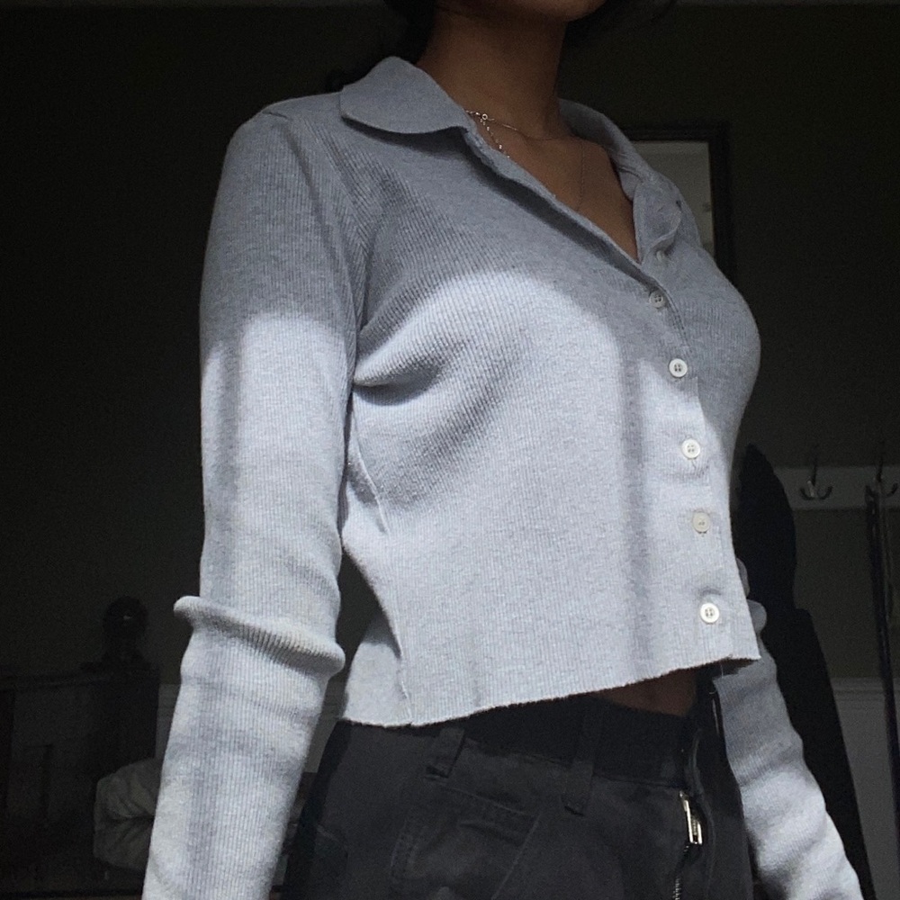 brandy melville coralline shirt
